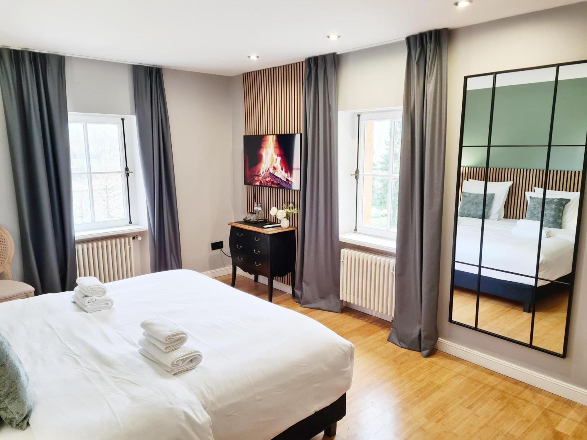 Hotel Chateau Schengen Esterno foto