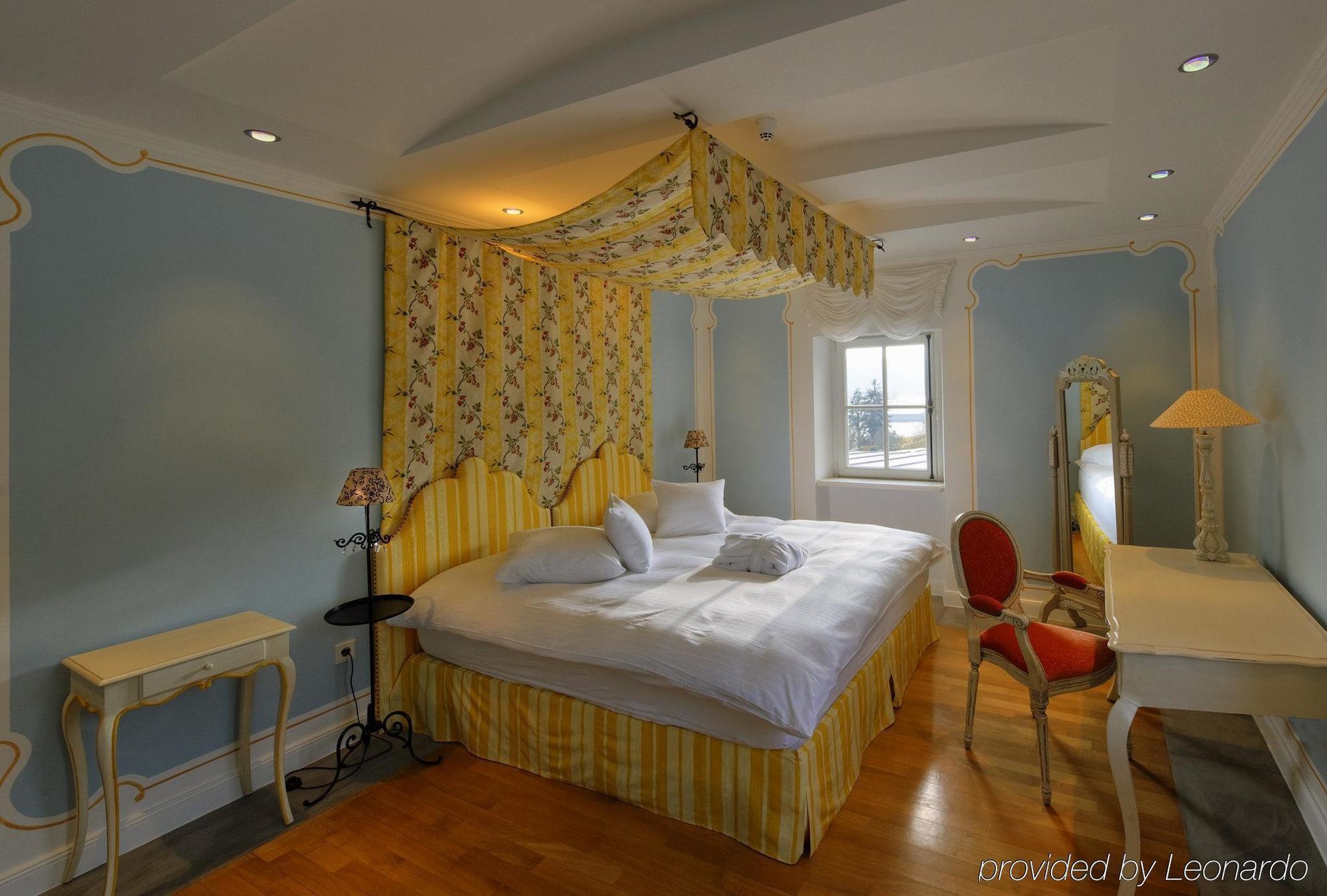 Hotel Chateau Schengen Esterno foto