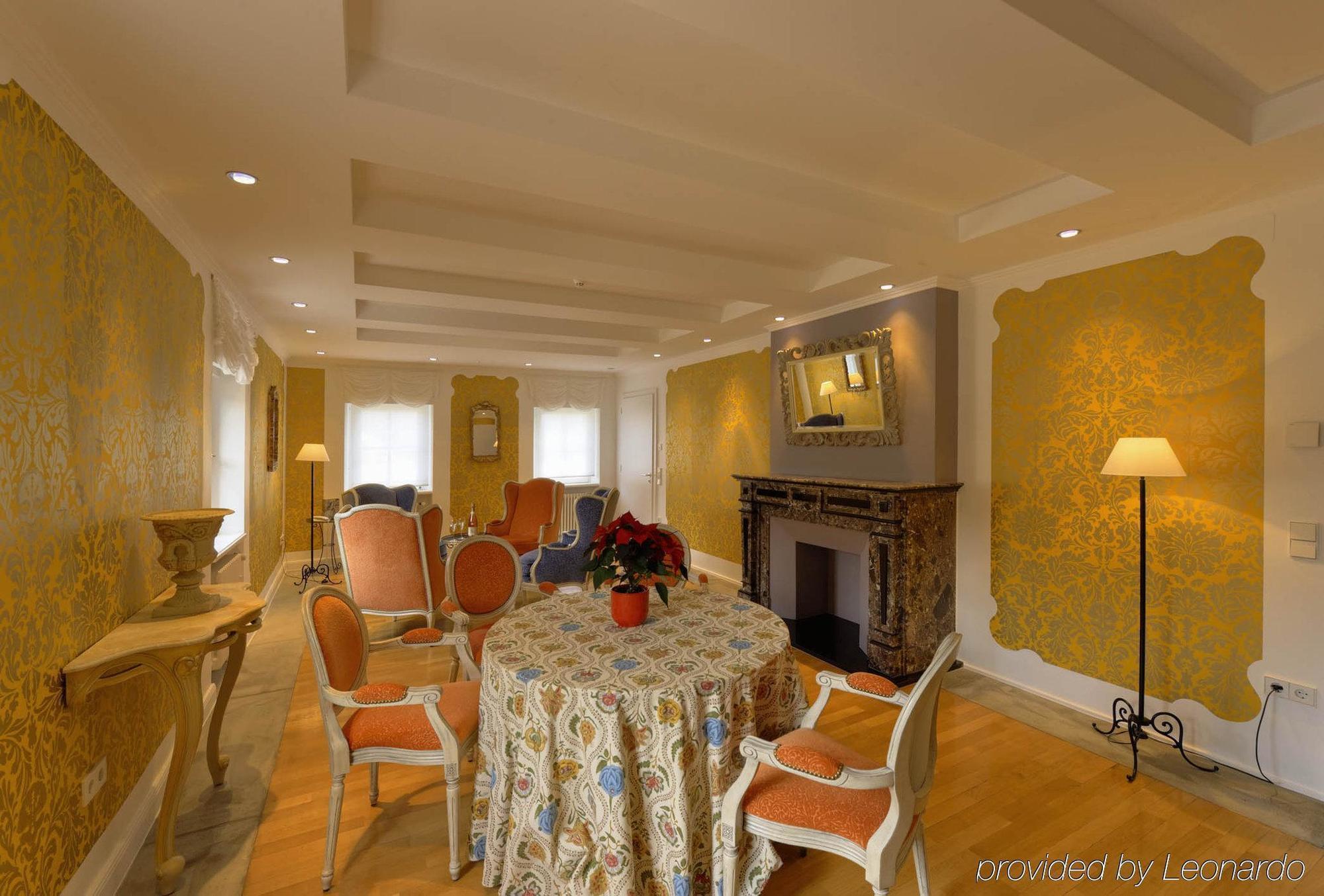 Hotel Chateau Schengen Esterno foto